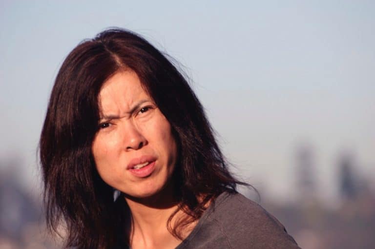 El Alzheimer no solo afecta a personas mayores