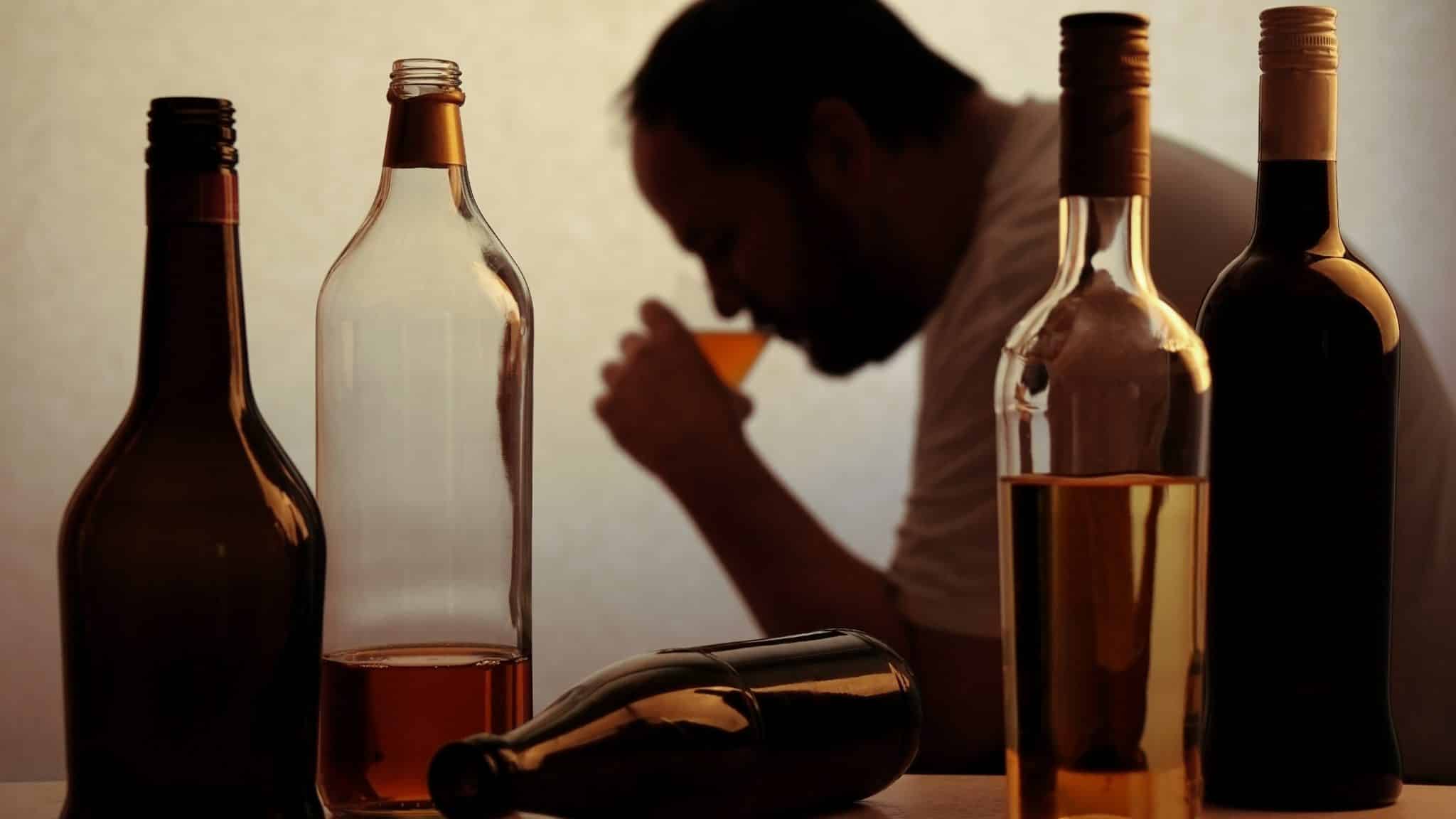 El abuso del alcohol es una de las causas para el divorcio