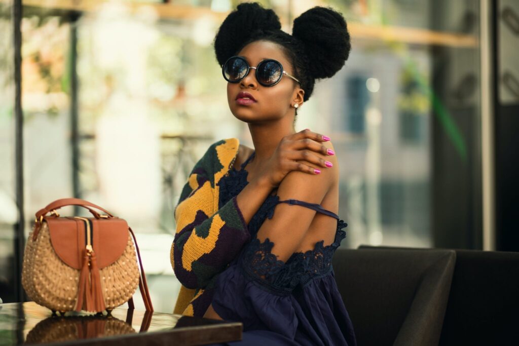 Cómo combinar un bolso exclusivo con tu look